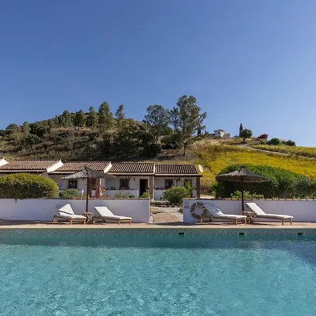Oda ve Kahvaltı Boutique Cortijo Valverde 4*