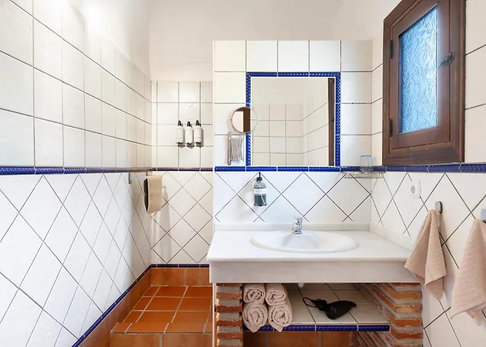 Boutique Cortijo Valverde Bed & Breakfast